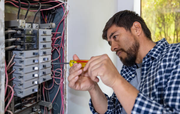 Best Affordable Emergency Electrician  in Cade, LA